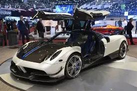 篮球场骨折,案例解析,球友责任何,滚球购买平台,滚球平台官方网站,滚球平台,(集团)官方网站,十大滚球购买平台